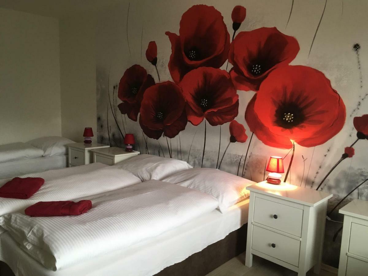 Apartmam Na Namesti II Opočno Zewnętrze zdjęcie