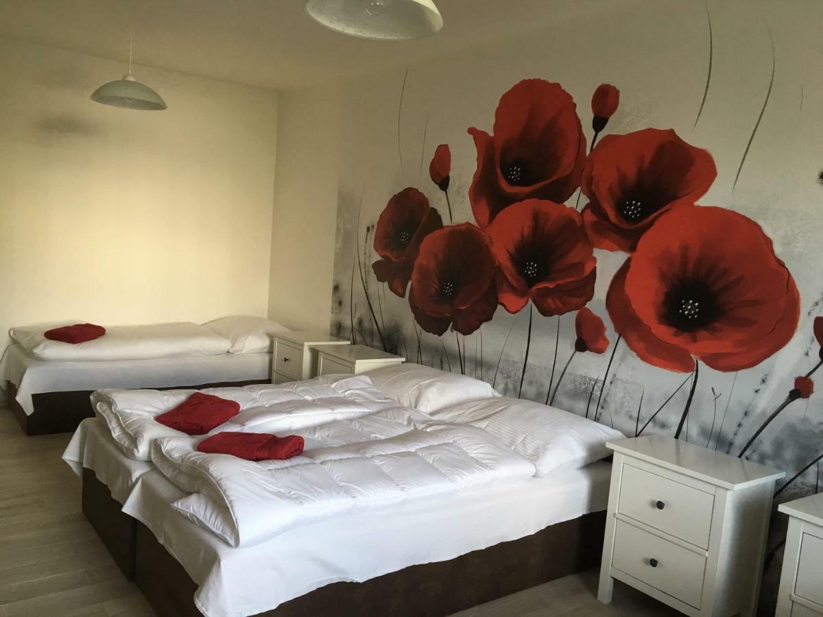 Apartmam Na Namesti II Opočno Zewnętrze zdjęcie